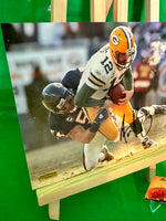 Aaron Rodgers QB Packers Hand 8X10 Photo w/COA