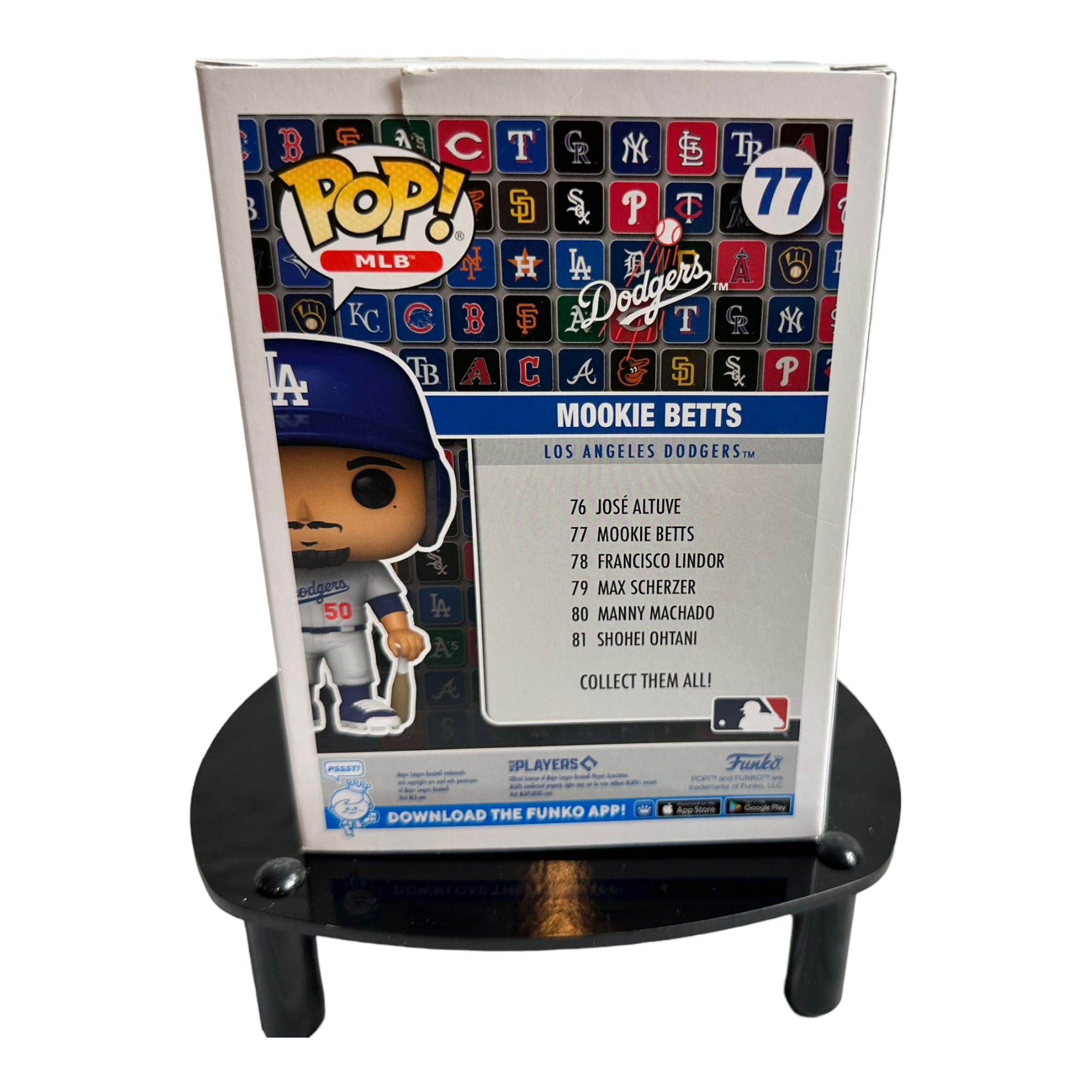Mookie Betts Los Angeles Dodgers Autographed #74 Funko Pop! Figurine