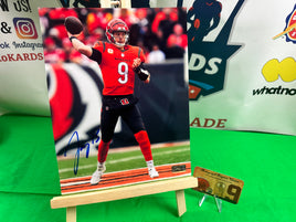 Joe Burrow Hand Signed Bengals 8x10 Photo w/COA