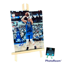 Luka Doncic Hand Signed Mavericks 8x10 Photo w/COA